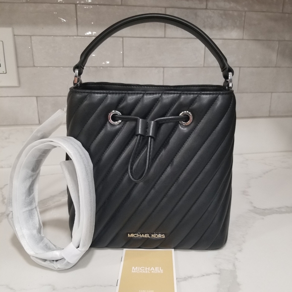 Michael Kors Suri Black Quilted Bucket Crossbody NWT - Picture 6 of 10
